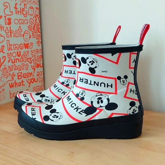Hunter × Disney Mickey Mouse rain booties - Picture 2 of 13